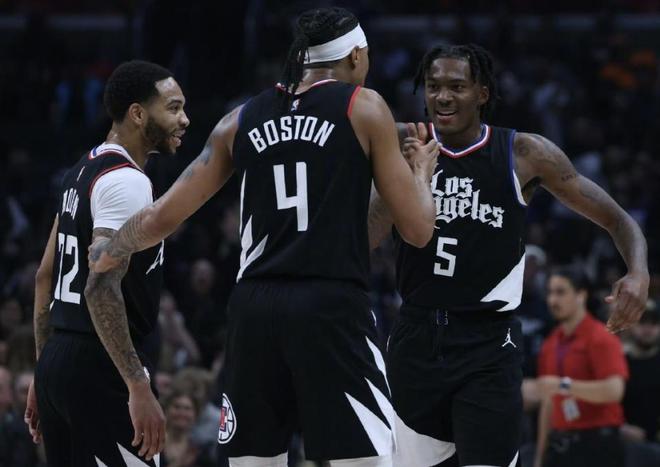 🔥从一个不同的视角来看德比日🎥（🎥换个角度看德比日🔥）