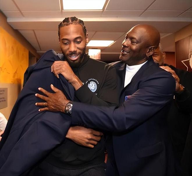 狼队开局16轮不胜逼近历史最差纪录，下轮战布伦特福德（狼队赛季开局16轮未胜，逼近队史最差纪录，下轮迎战布伦特福德）