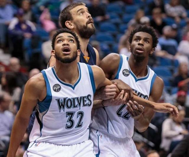 恭喜邵佳一！国足喜添一位新门神，一己之力征服一群外国主力球员（恭贺邵佳一！国足迎来新门神，一人之力镇住一众外籍主力）