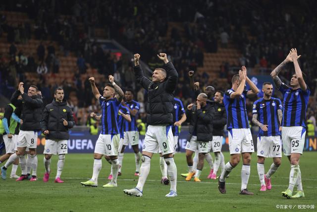 陈梦和黄子韬切磋乒乓球 黄子韬精准狙击陈梦笑点（陈梦与黄子韬乒乓过招 黄子韬精准拿捏陈梦笑点）