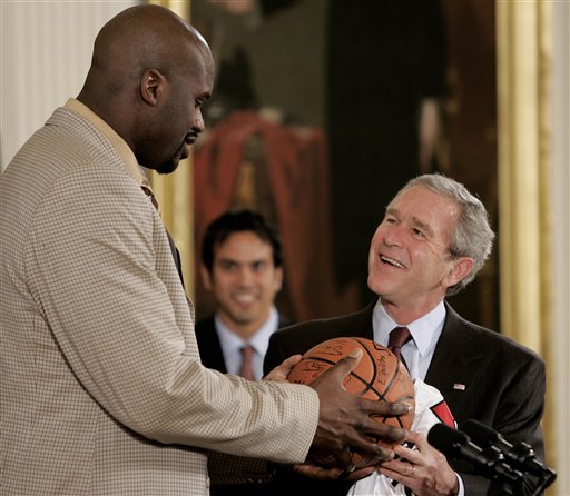 坎贝尔：我的速度不比范德芬慢，高速情况下我还能灵活移动（坎贝尔：速度不逊范德芬，高速奔跑我依旧灵活）