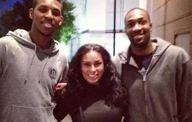 意媒：国米正在关注法兰克福的二号门将考阿-桑托斯（意媒：国际米兰关注法兰克福替补门将考阿-桑托斯）