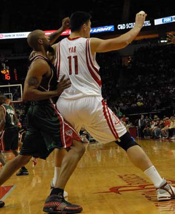 TA跟队：布莱顿19岁前锋齐马斯十字韧带撕裂，赛季报销（TA记者跟队：布莱顿19岁新星齐马斯十字韧带撕裂，本赛季报销）